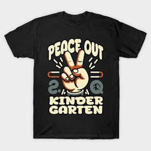 Kindergarten, Peace Out // Last Day Of School T-Shirt